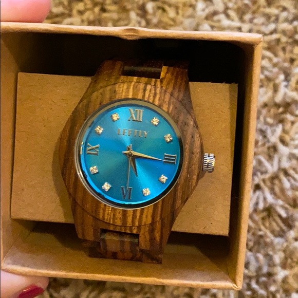 New Leftly Watch - Picture 1 of 5